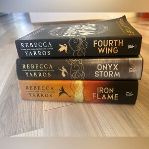 Fourth Wing, Onyx Storm, Iron Flame Book Set